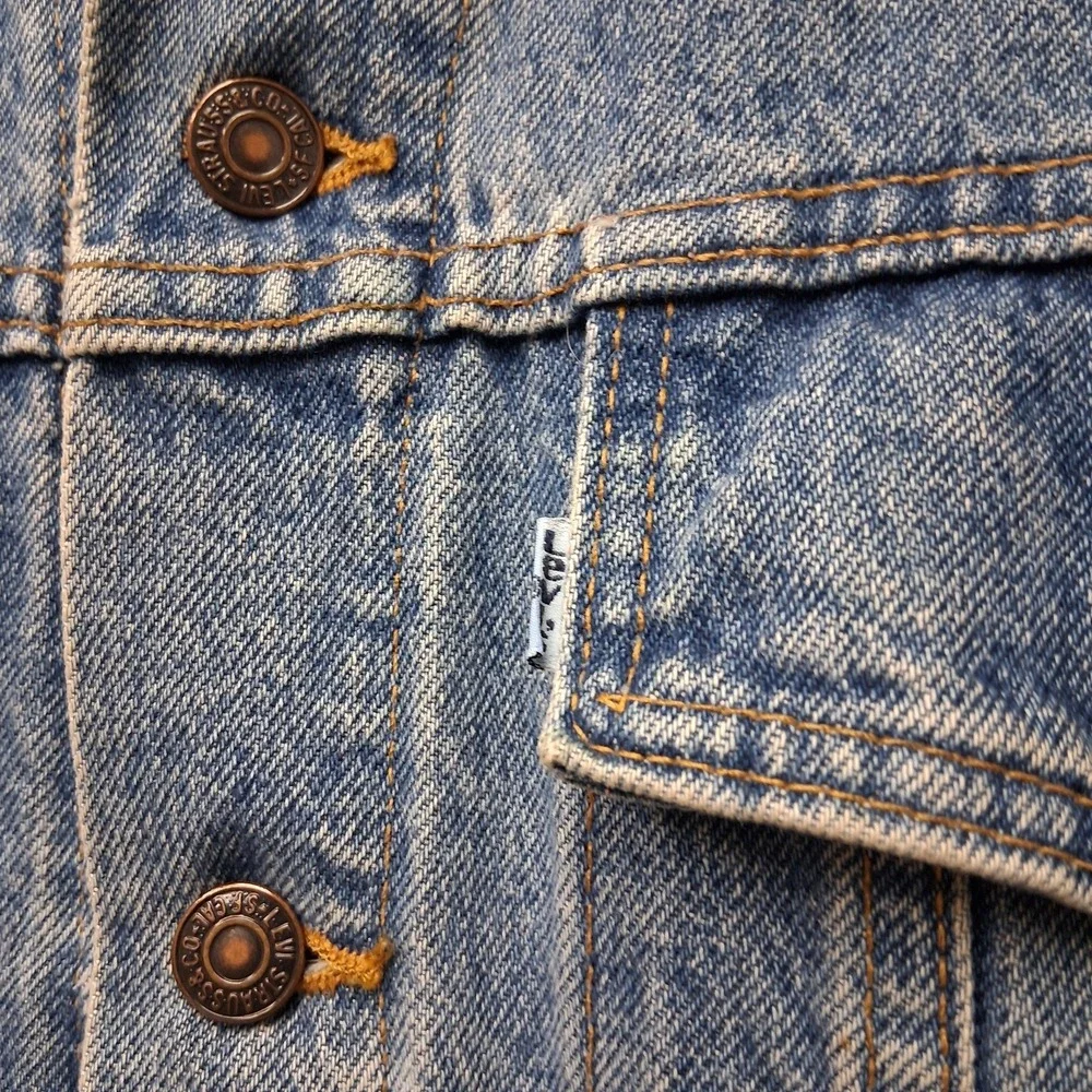 Vintage 90s Levis White Tab Type 3 Denim Trucker Jacket Sz XL 57598 Made in USA‎